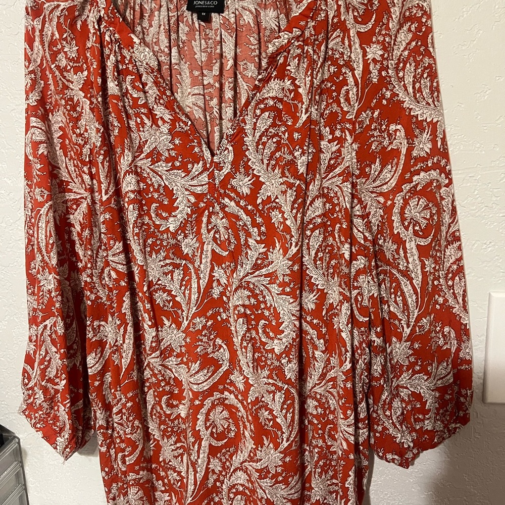 Jones New York Red and White Paisley Blouse